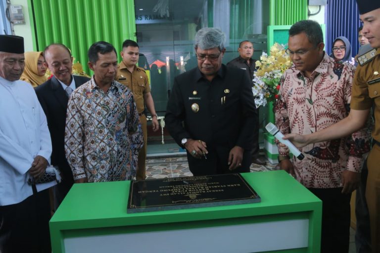 lukman-2782